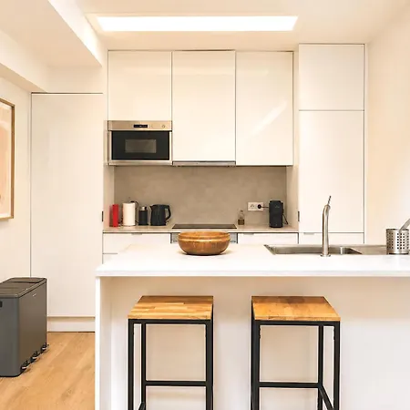 Loft-style With Mezzanine In Belem Lisbon